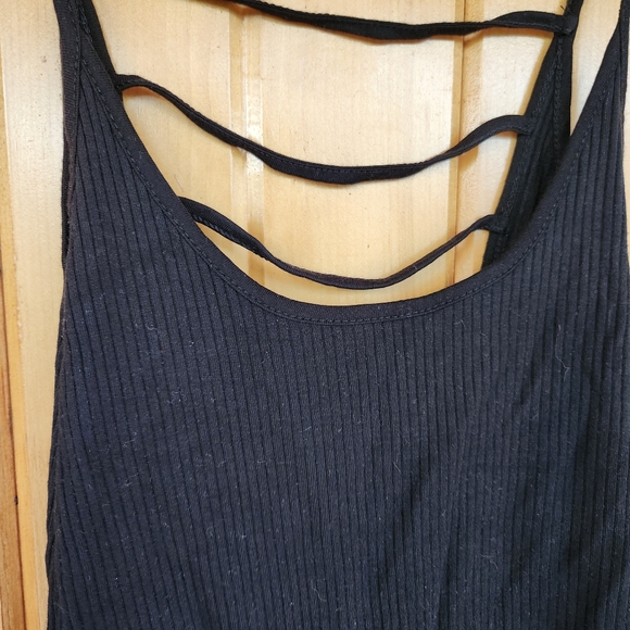 EMMA & SAM Black Strappy Tank Top, Size Medium - Picture 3 of 6